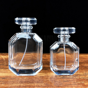 AC012 50ml 100ml Polygonal Perfume Bottle Curved Square Bottle OEM ODM Service